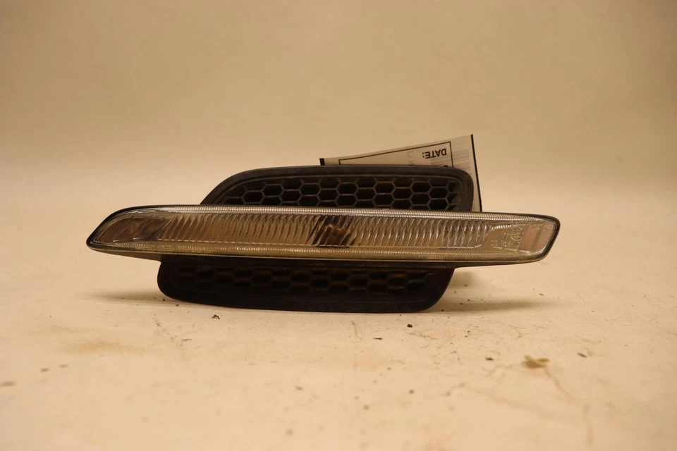 Pontiac G8 2008-2009 guardabarros delantero derecho marcador intermitente luz lámpara OEM Foto 4 de 4