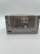 2020 SpecCast 1:64 COCKSHUTT 1755 Wide Front Tractor w/CAB *NIB*