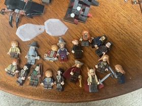 Lego Hobbit Lot  17 Minifigs 6 Sets 79012  79001 79003 79016 79013 & 79018