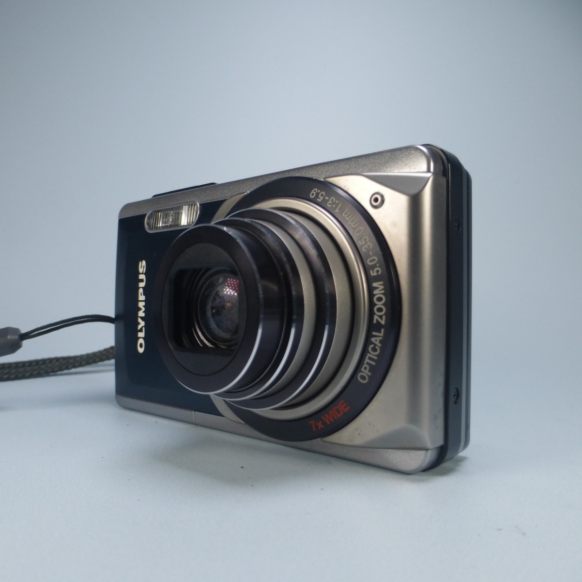 OLYMPUS μ-7020 動作確認済み オリンパス ニュースリリース： スリムボディーに28mmからの光学7倍