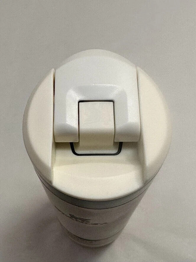 Stanley 20oz Stainless Steel AeroLight Transit Bottle - Cream Glimmer