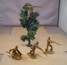 Lot of 4  1/32 Conte Custom Zulu Warriors with Martini Henry Rifles