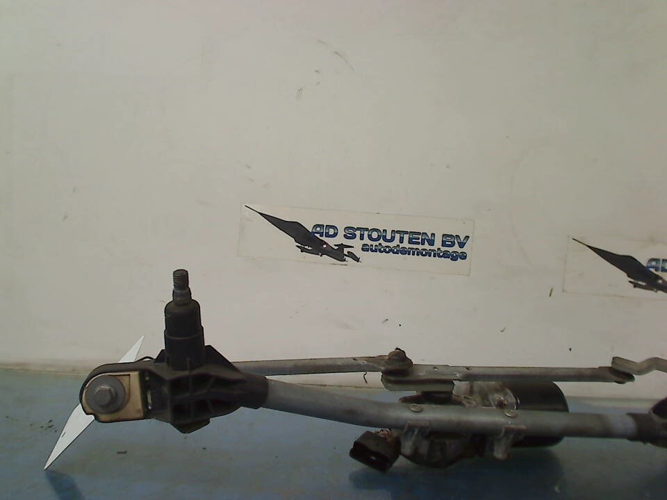 SCHEIBENWISCHERMOTOR Renault Megane III Grandtour (KZ) 2013 W000007226