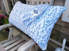 RARE JOHN ROBSHAW LINA TURQUOISE AZURE BLUE SILVER GRAY QUILTED KING SHAM FLOWER