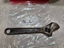 CRESENT TOOL CO. 8" ADJUSTABLE WRENCH USA (TL1768)
