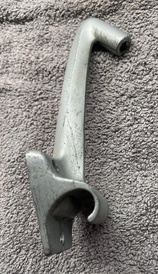 1966 Ford Fairlane fábrica/OEM suporte de espelho traseiro interno C6OB17698A - Imagem 4 de 4