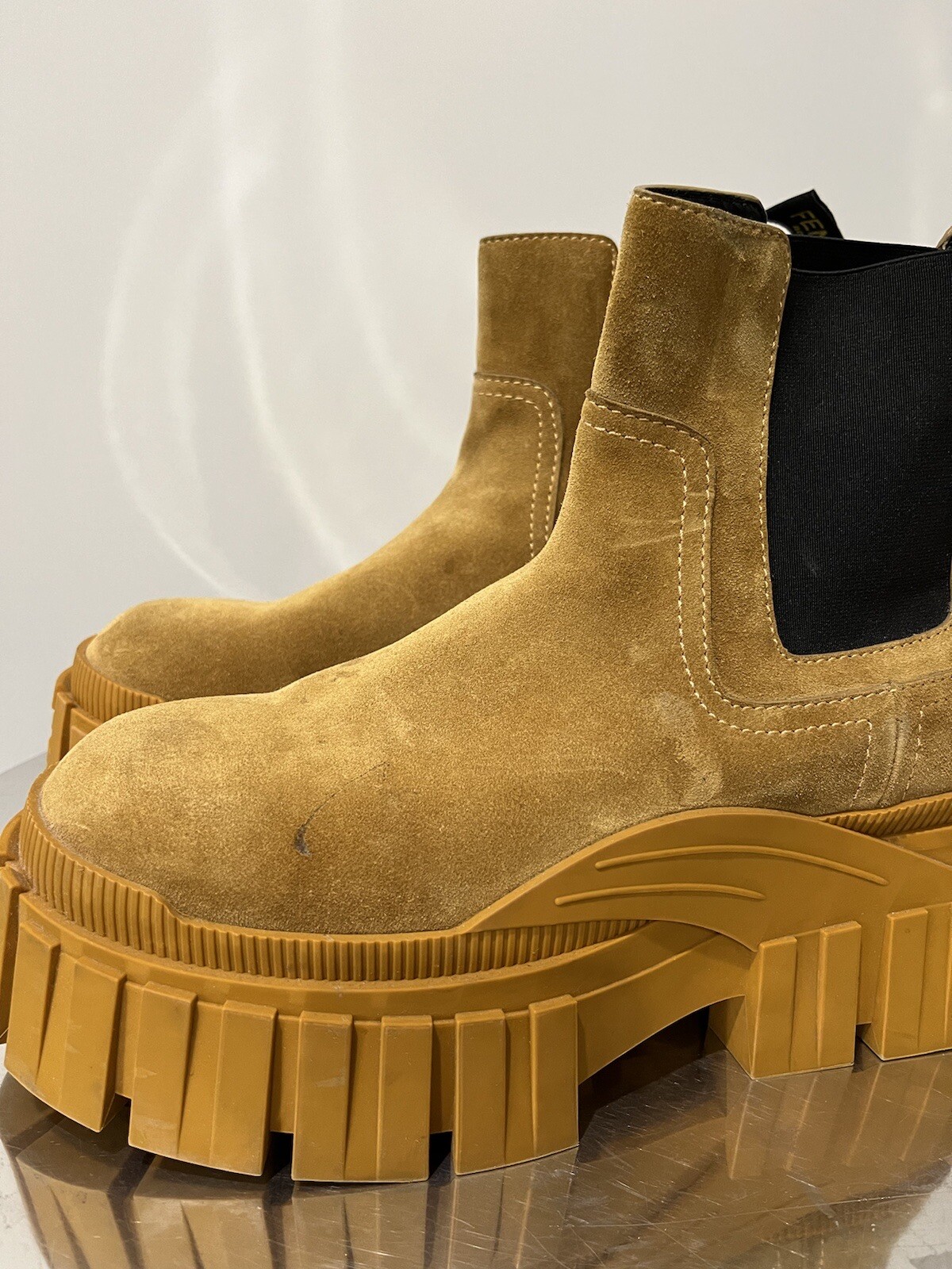 Fendi Chunky Chelsea Boots Zucca Men’s Size 8 Brown Tab Suede $1190 RARE image 7