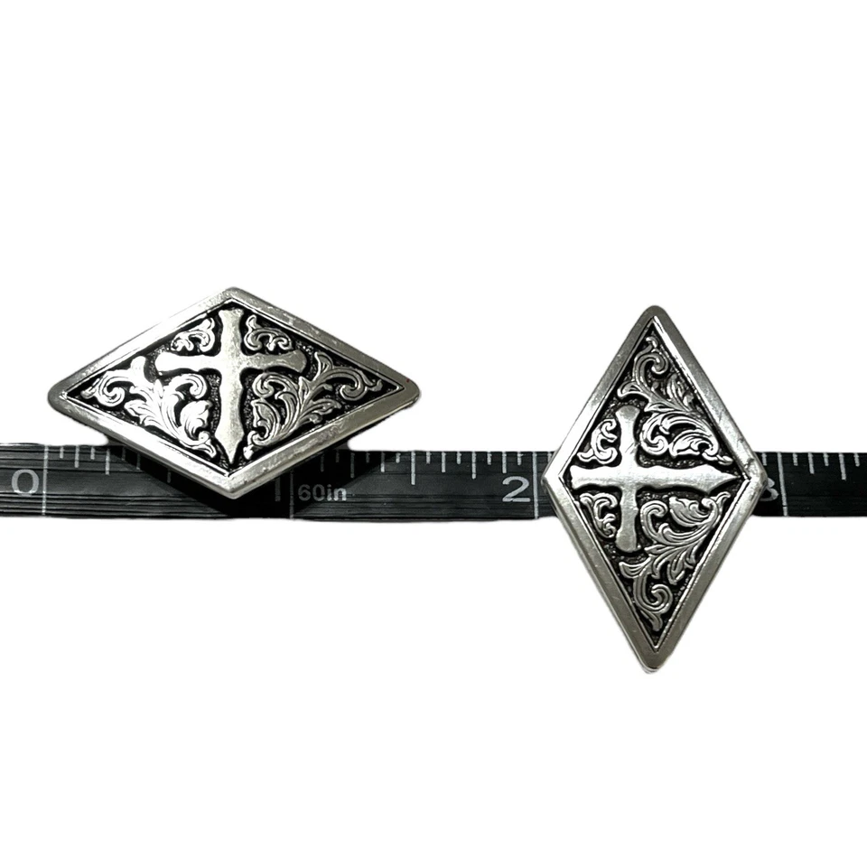 Lot Diamond Shape Conchos Screw Back Silver Tone Cross Scrollwork Western 1.5" - Image 4 of 4