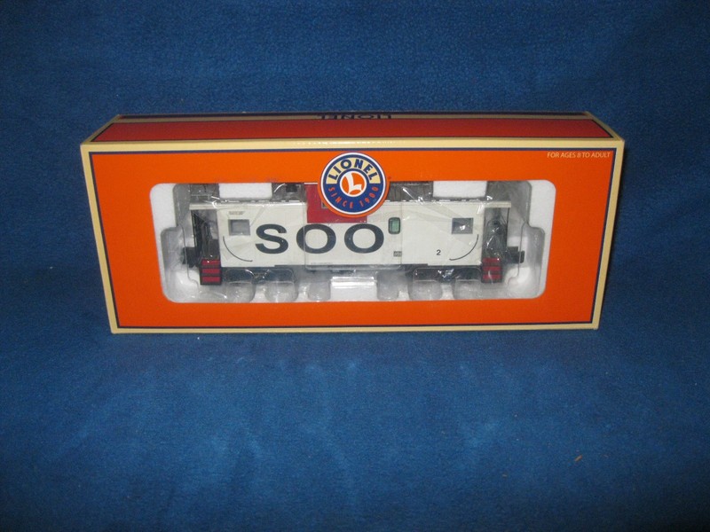 Lionel 800 Series Soo Line Extended Vision Caboose 6-17641.   Never been opened.