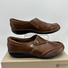 Clarks Ashland Lane Q Shoes Womens Size 8N Brown Leather Loafer Slip On Comfort