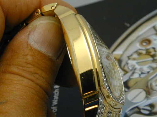 Bulova Phantom Crystal Pave Dial Men's Watch 98B323 - Picture 12 of 14