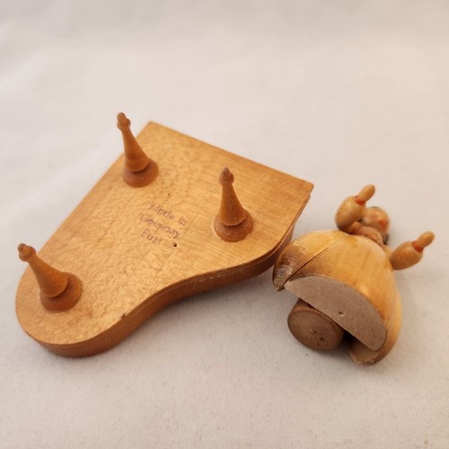 Vintage Erzgebirge Wooden Miniature Girl Playing Piano Figure East Germany - Picture 6 of 10
