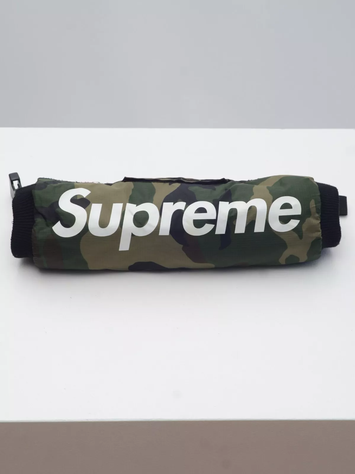 Chauffe mains SUPREME unisexe homme femme vert kaki nylon camouflage