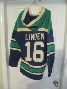 vintage canucks hoodie