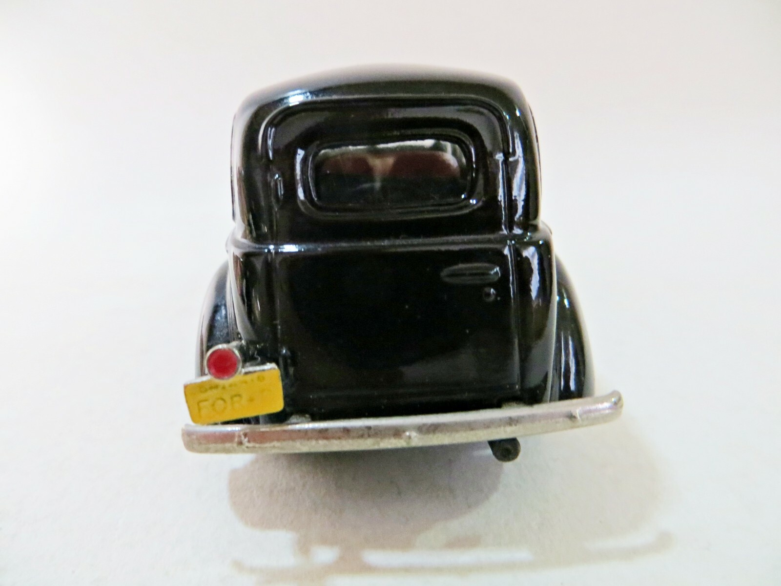 BROOKLIN MODELS BRK9. '1940 FORD SEDAN VAN' BLUE. 1:43. SUPERB/BOXED - Picture 5 of 9