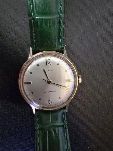 Vintage 1967 Timex Marlin Dot-Dash Men's Manual Wind Gold Tone