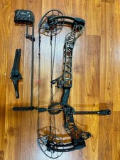 USED Mathews Lift 29.5 RH Bow. 29 Draw 70 Color,  Ambush Green Fade to Black.