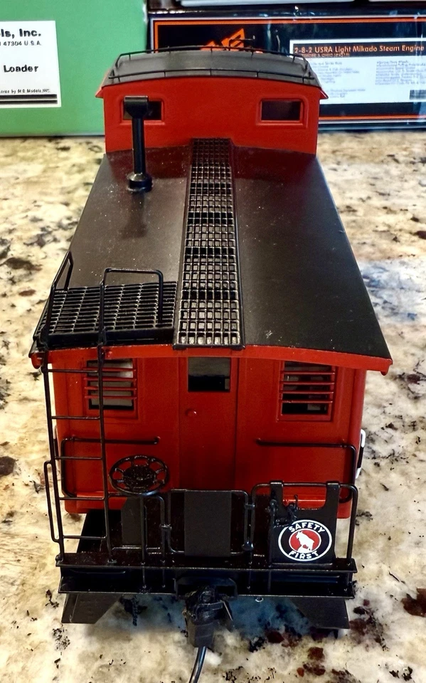 Overland Models Inc O Scale Brass Great Northern X-252 Wood Caboose - Image 4 of 4