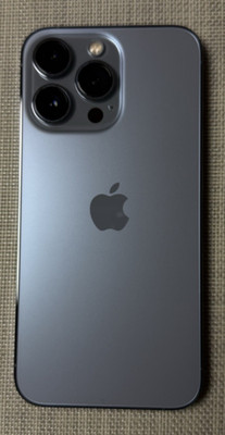 EXCELLENT iPhone 13 Pro Apple 128 GB Sierra Blue (AT&T/Cricket) 75% Battery