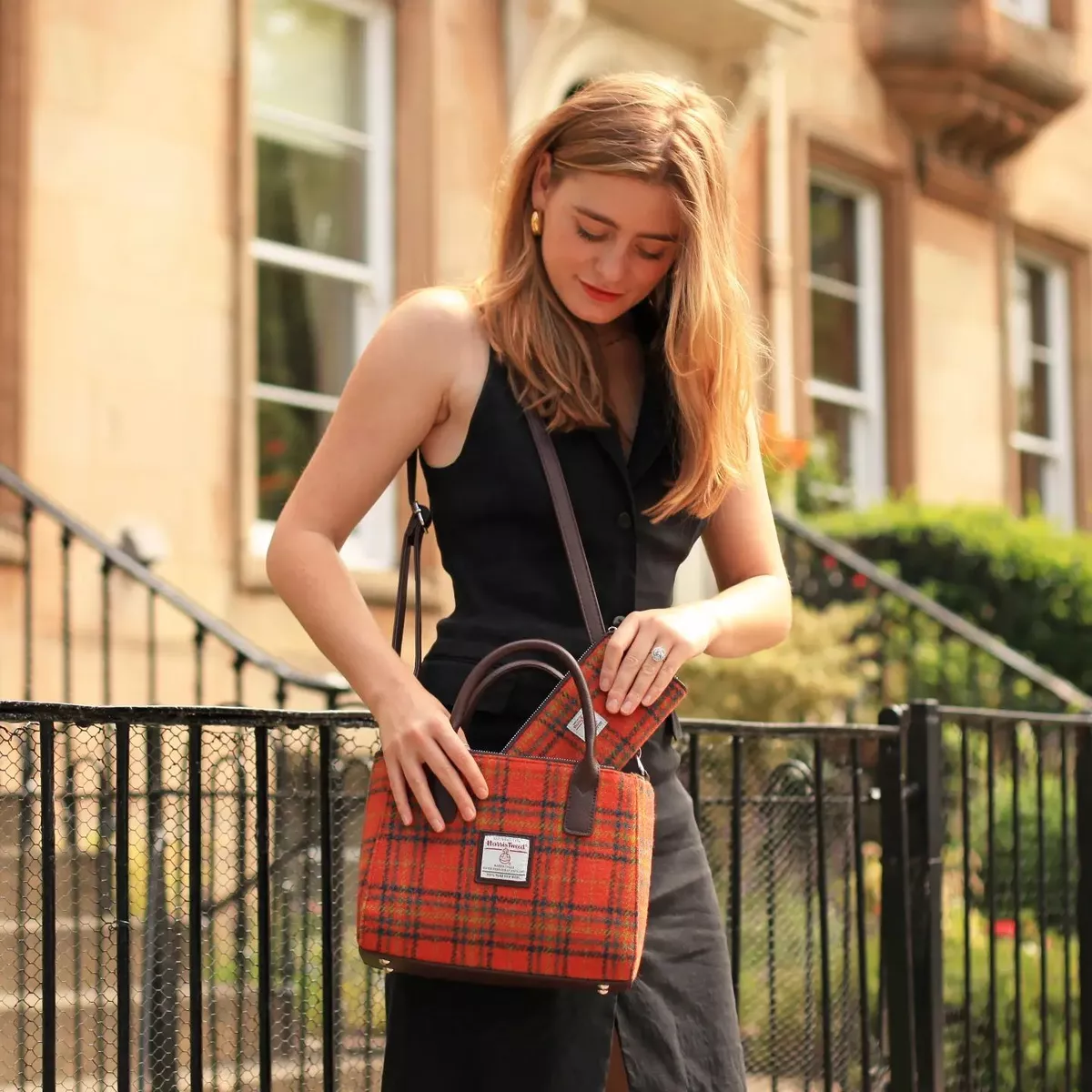Harris tweed brora best sale bag