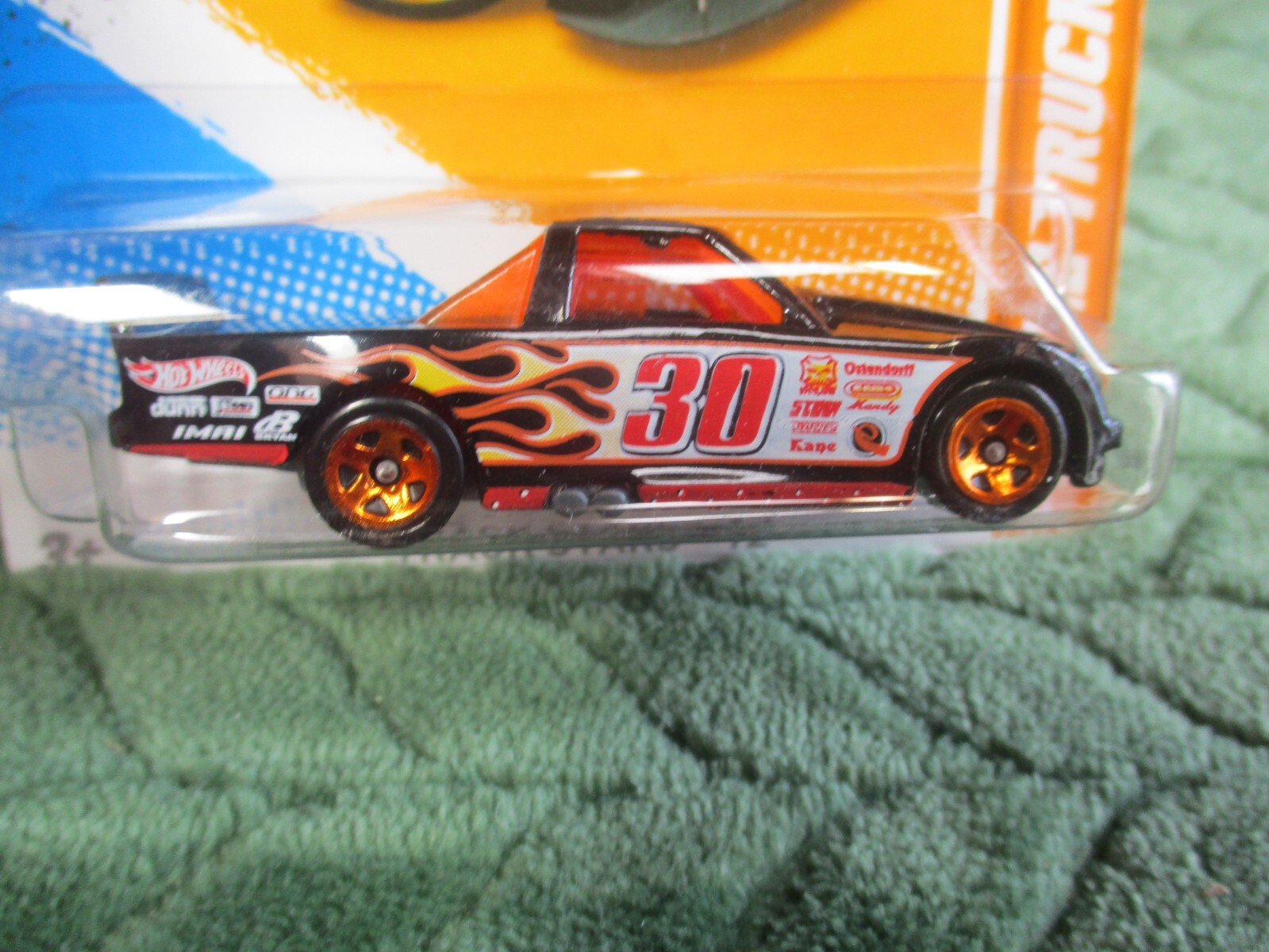 Hot Wheels Track Stars '12 Circle Trucker