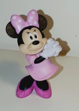 DISNEY CLASSIC CHARACTER MINNIE MOUSE HANDS CLASPED PVC FIGURE CAKE TOPPER
