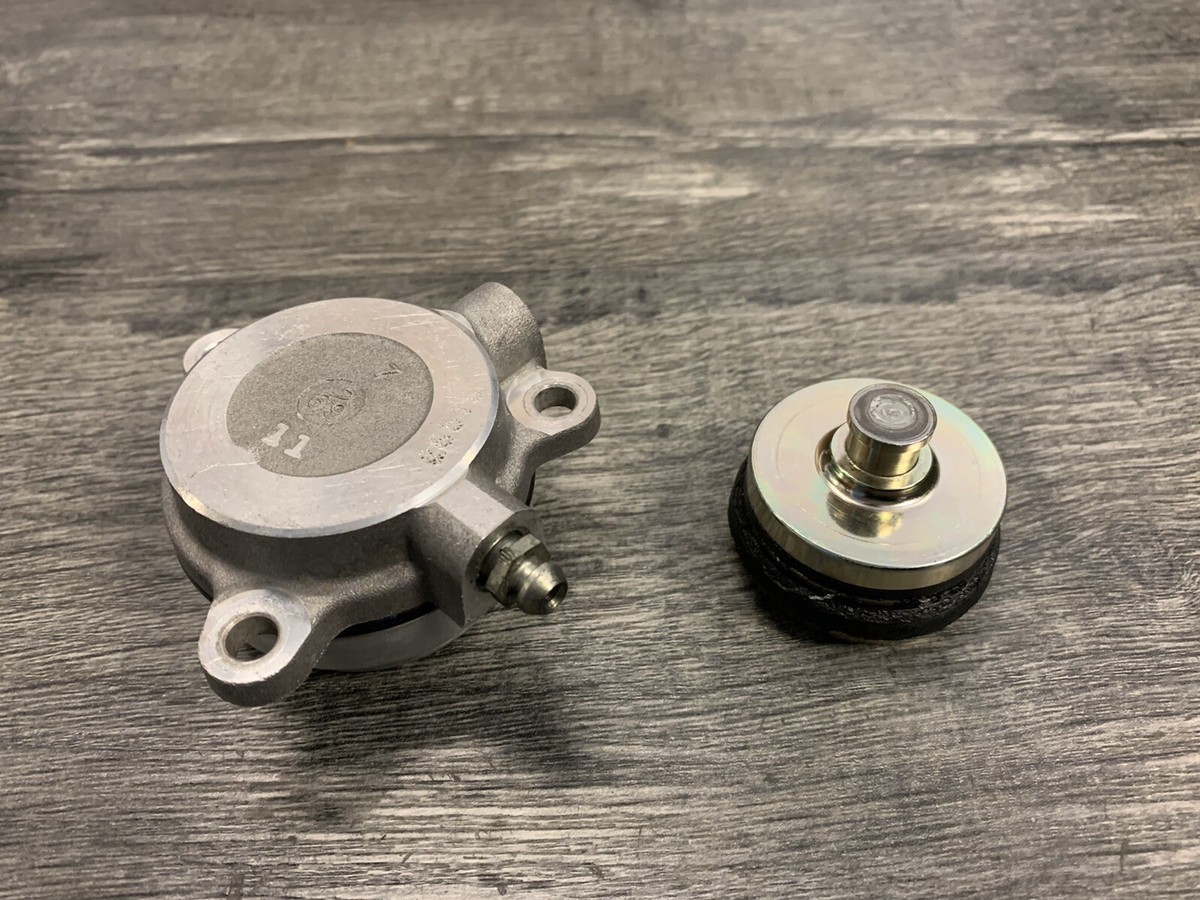 Harley Davidson VRSCF VROD Muscle Night Rod Secondary Clutch