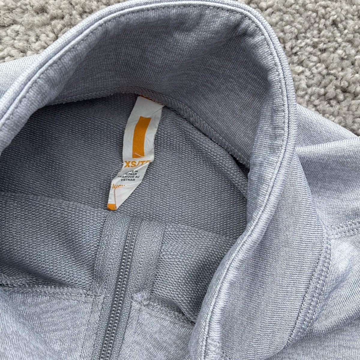 Lucy .Com Quater Zip Athletic Sweater Top Thumb Holes Polyester