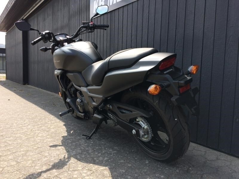 Honda ctx 700nd