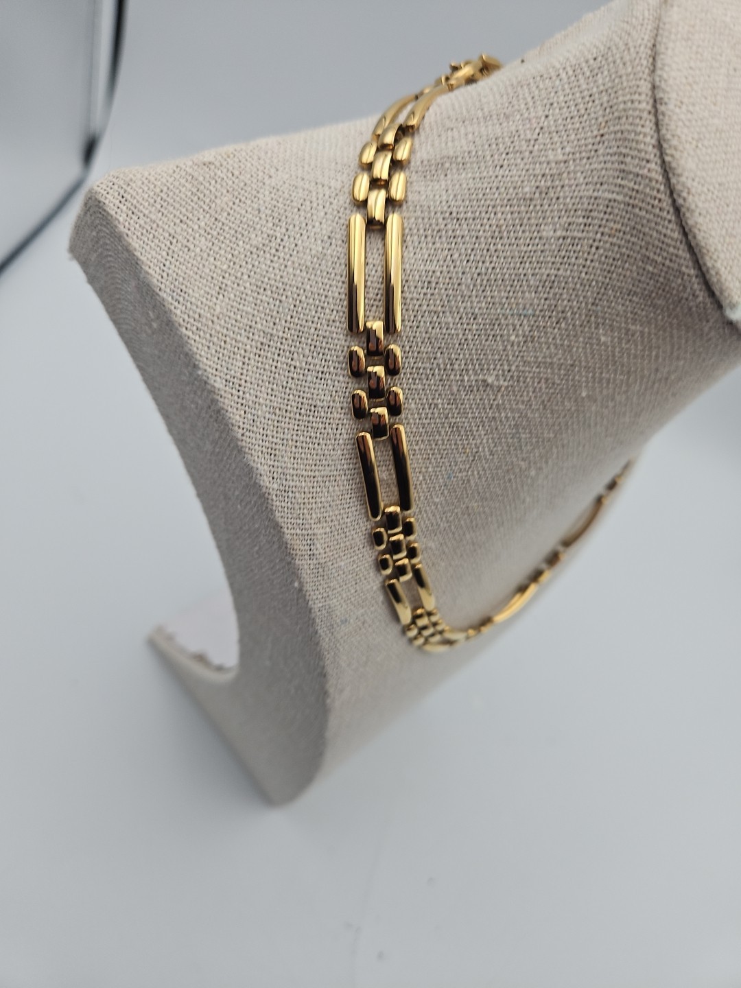 Monet Flat Rectangular Link rectangular Link Gold… - image 2