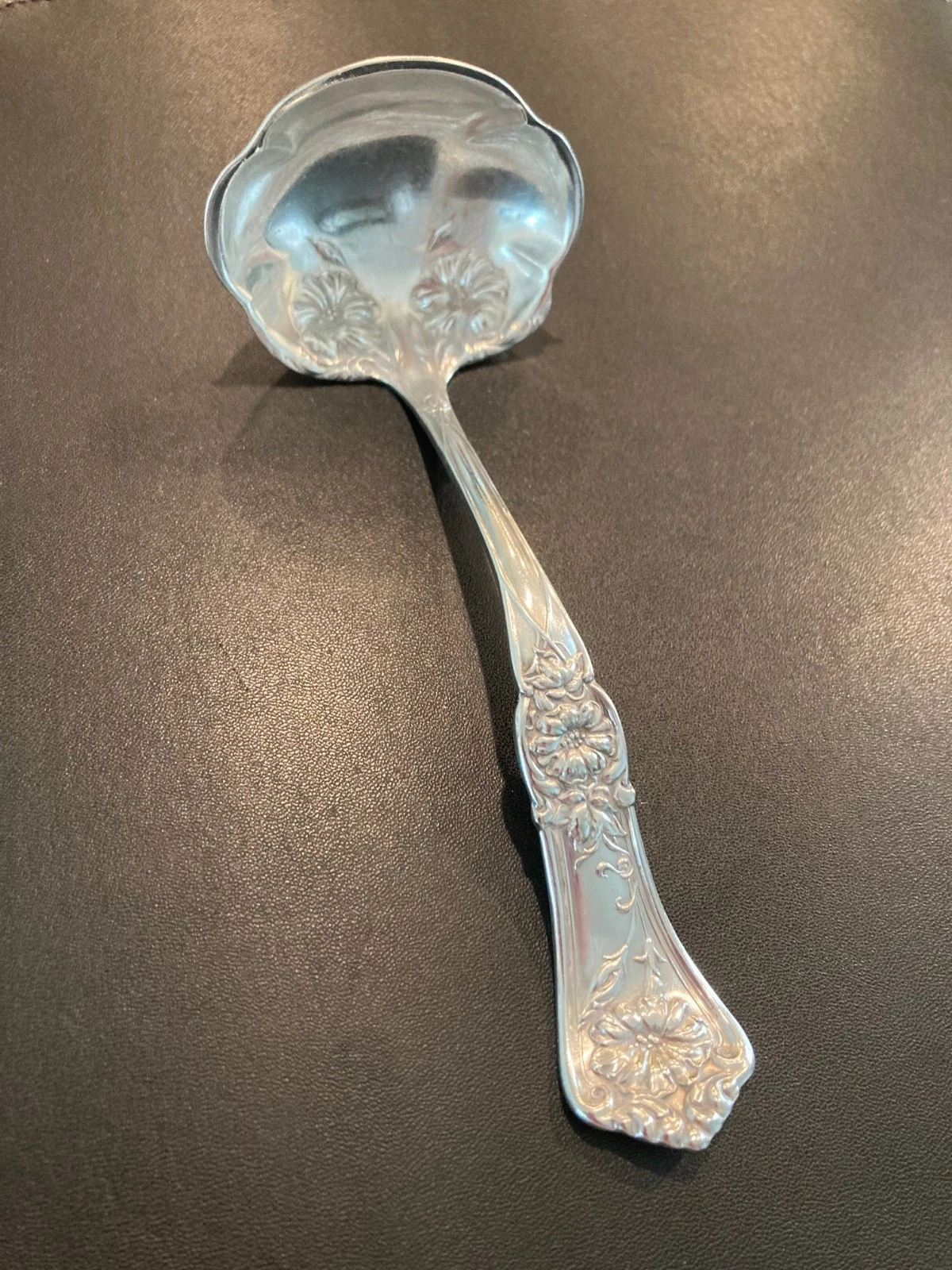 Rogers Bros GRENOBLE aka GLORIA XSR Silverplate Gravy Sauce 6.5" Ladle 1906!