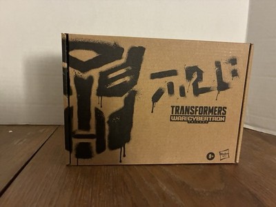 Transformers Generations Selects Black Roritchi