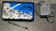 Nintendo 3DS XL Super Smash Bros Limited Edition Console - Blue W/Case & Charger