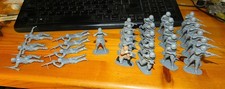 Lot of 29 AIRFIX Vintage Russian Infantry Soldiers 7 Poses 1/32