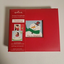 HALLMARK INSTANT SCRAPBOOKS - Celebration  Christmas 20 Page Album NEW