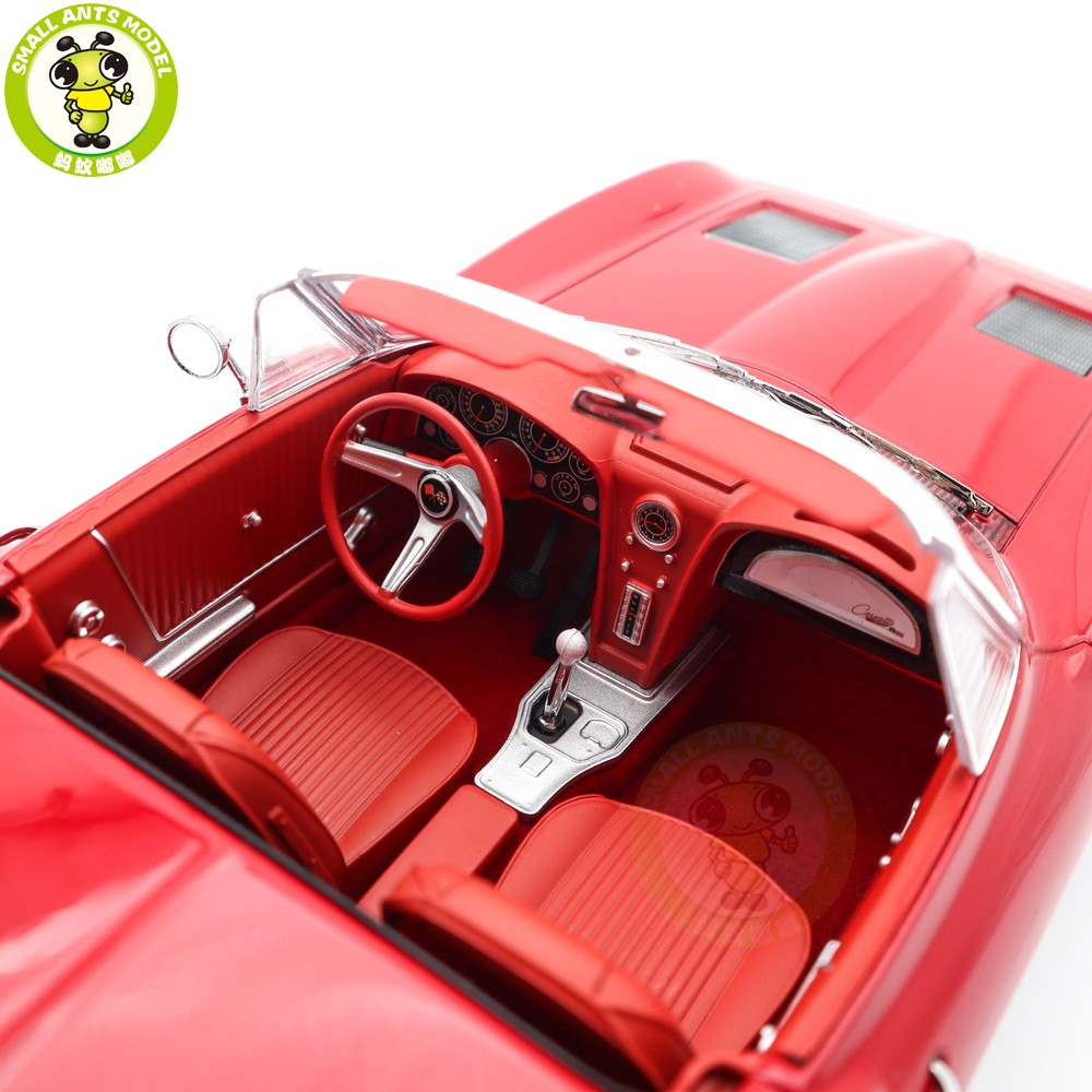 1/18 Chevrolet Corvette Sting Ray Convertible Norev 189056 Red