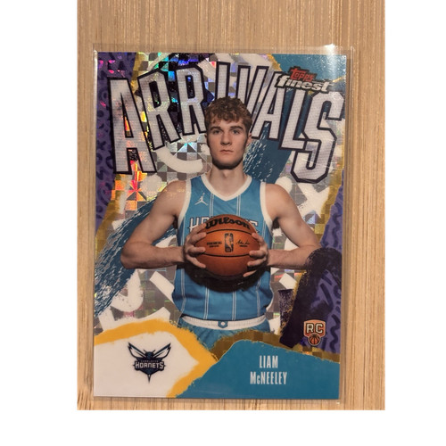 Liam McNeeley – 2025-26 Topps Finest Basketball · Arrivals #A-29 Liam McNeeley