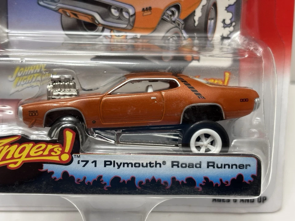 Johnny WHITE Lightning CHASE Street Freaks Zingers '71 Plymouth Road Runner 2004 - Image 3 of 4