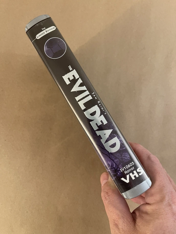 The Evil Dead - Limited Edition - Horror - VHS - Tape Clamshell w/booklet - V5 - Image 3 of 4