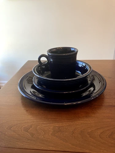 Fiestaware Homer Laughlin Cobalt  4 Piece Place Setting Fiesta Stoneware -