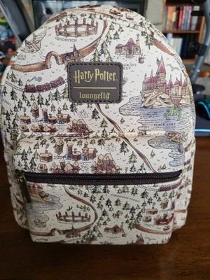 Loungefly Harry Potter School Grounds Mini Backpack NWT | eBay display picture 3