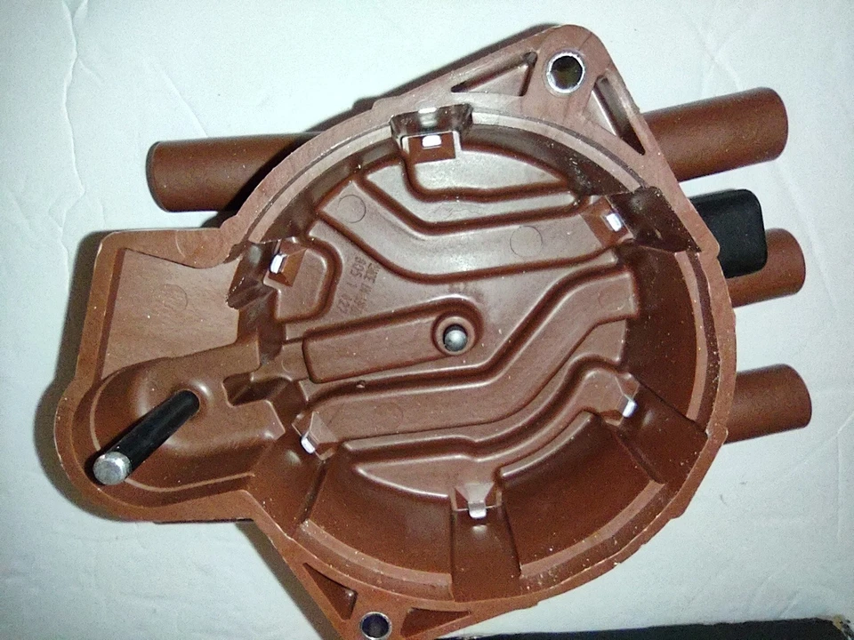 Tapa Distribuidor Napa MO32SB JH229 Chrysler V6 2.5L 1995 96 97 98 99 2000 MD61905 Foto 2 de 4