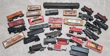 Vintage LIONEL Train Vintage Tyco Trains Lot For Parts/Untested
