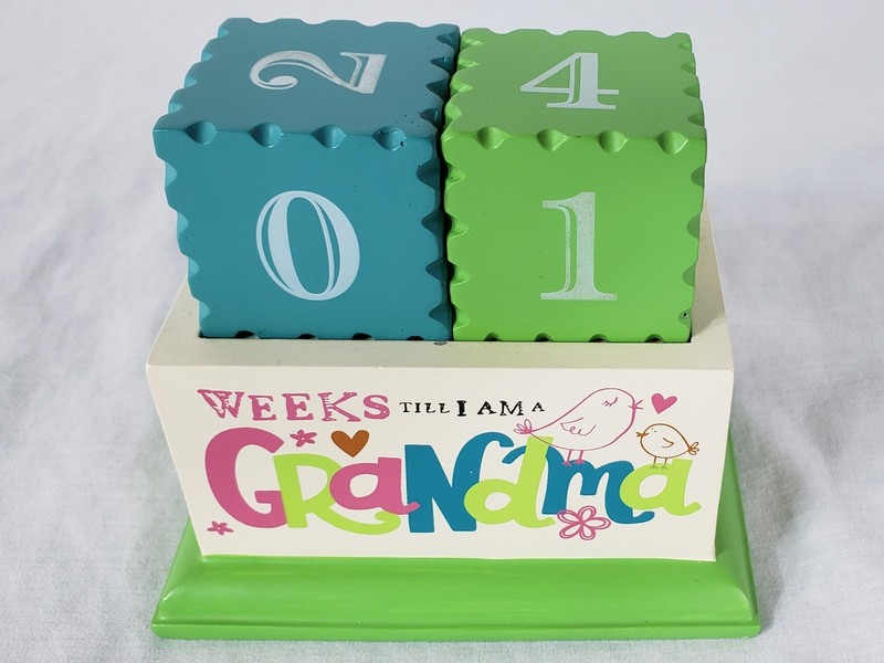 Hallmark WEEKS TILL I AM A GRANDMA Block Calendar Colorful Pre-Owned