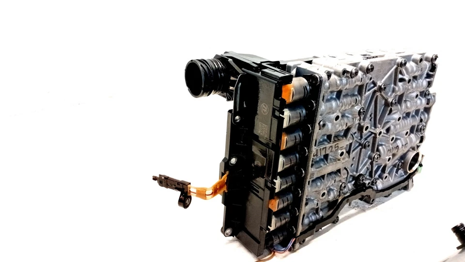 13-17 JAGUAR X260 XF XJ 17-18 XE 3.0 AUTOMATIC MECHATRONIC TRANSMISSION VALVE 04 - Image 3 of 4