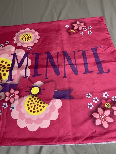 Funda de Almohada Disney Minnie Mouse Flores Lunares Doble Cara - Imagen 10 de 15
