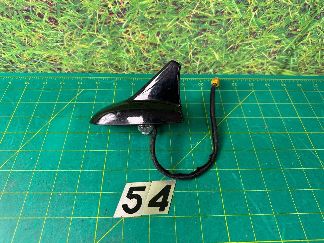 2014-2017 maserati ghibli shark fin roof top antenna antena  black 670026005 OEM