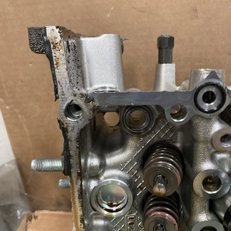 2020 2021 2022 Subaru Legacy Xt 2.4 Left Driver Side Cylinder Head - Image 3 of 4