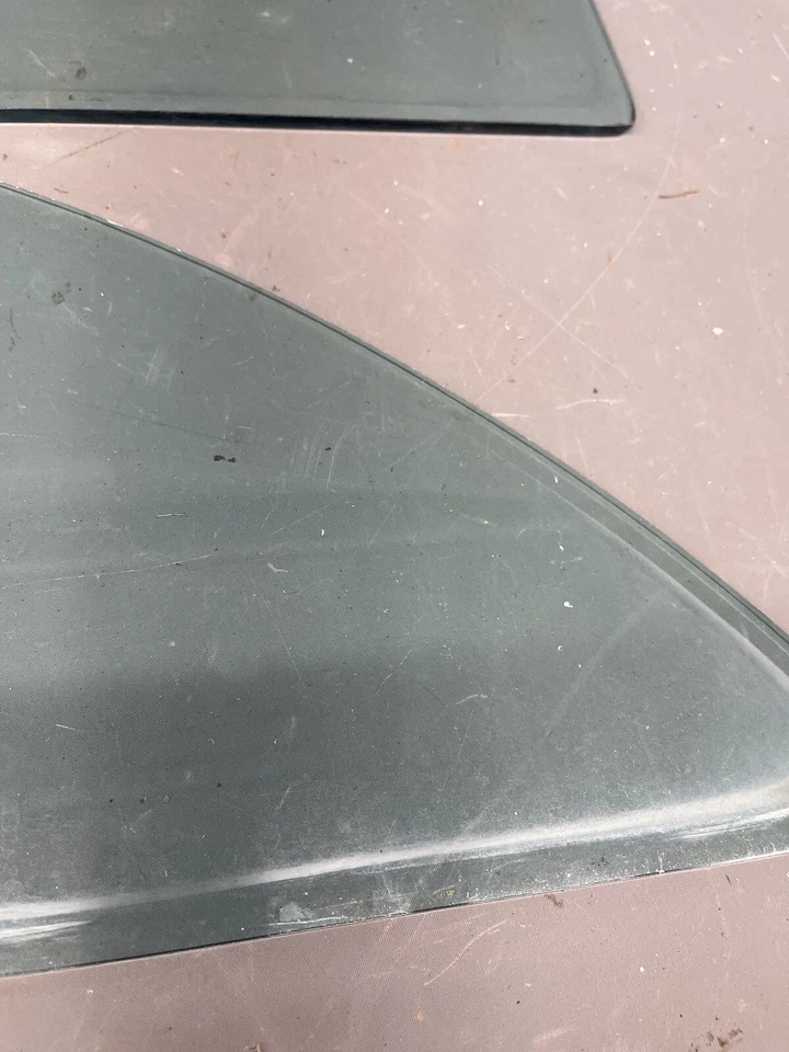 Chevy Belair 1955 1956 1957 sedán de 4 puertas 1/4 panel ventana cuarto de vidrio 150 210 Foto 3 de 4