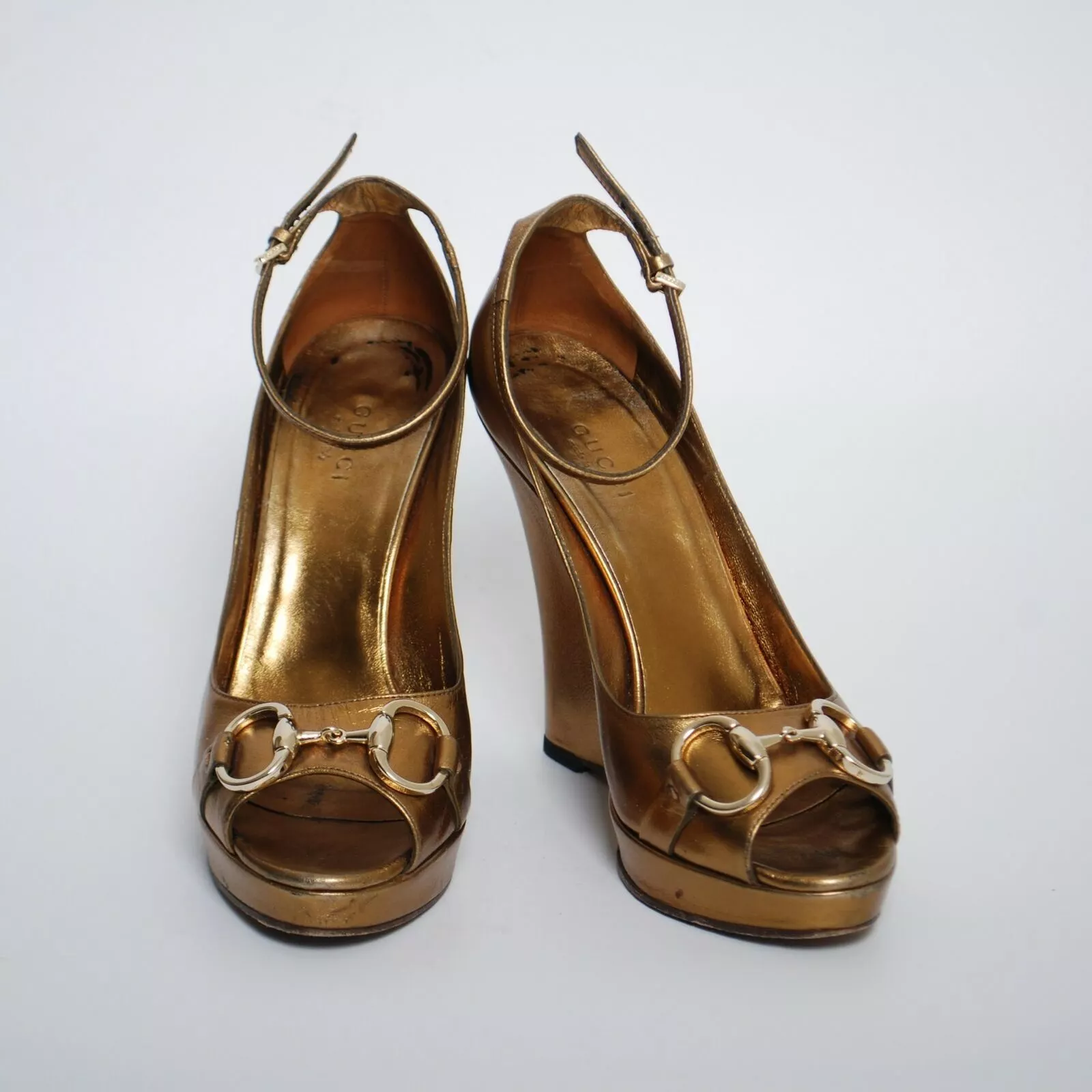 Escarpins plate forme à talons hauts Gucci chaussures cuir doré taille UE 36,5 US 5,5
